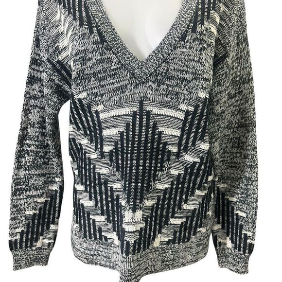 Anthropologie Silence+Noise Black White V Neck Tribal Print Knit Aztec Sweater M - Picture 3 of 9
